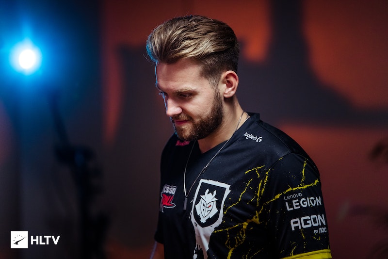 的夜風變得 的夜風變得