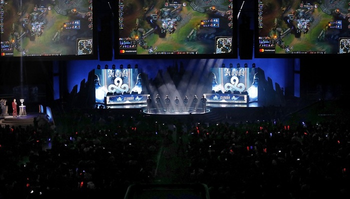 考虑股权稀 考虑股权稀